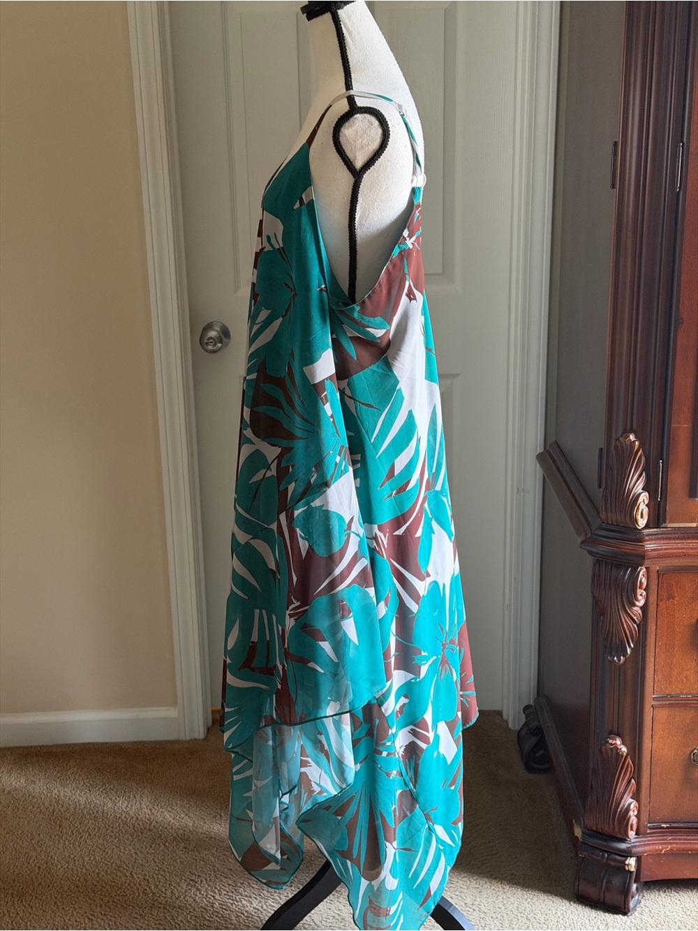 Flowy Teal Tropical Print Handkerchief Hem Dress - Picture 9 of 14